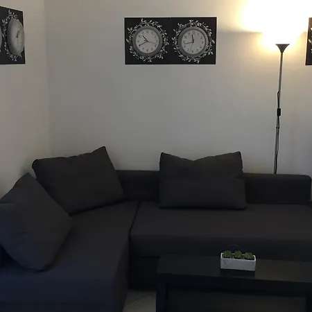 公寓 Penthouse Market